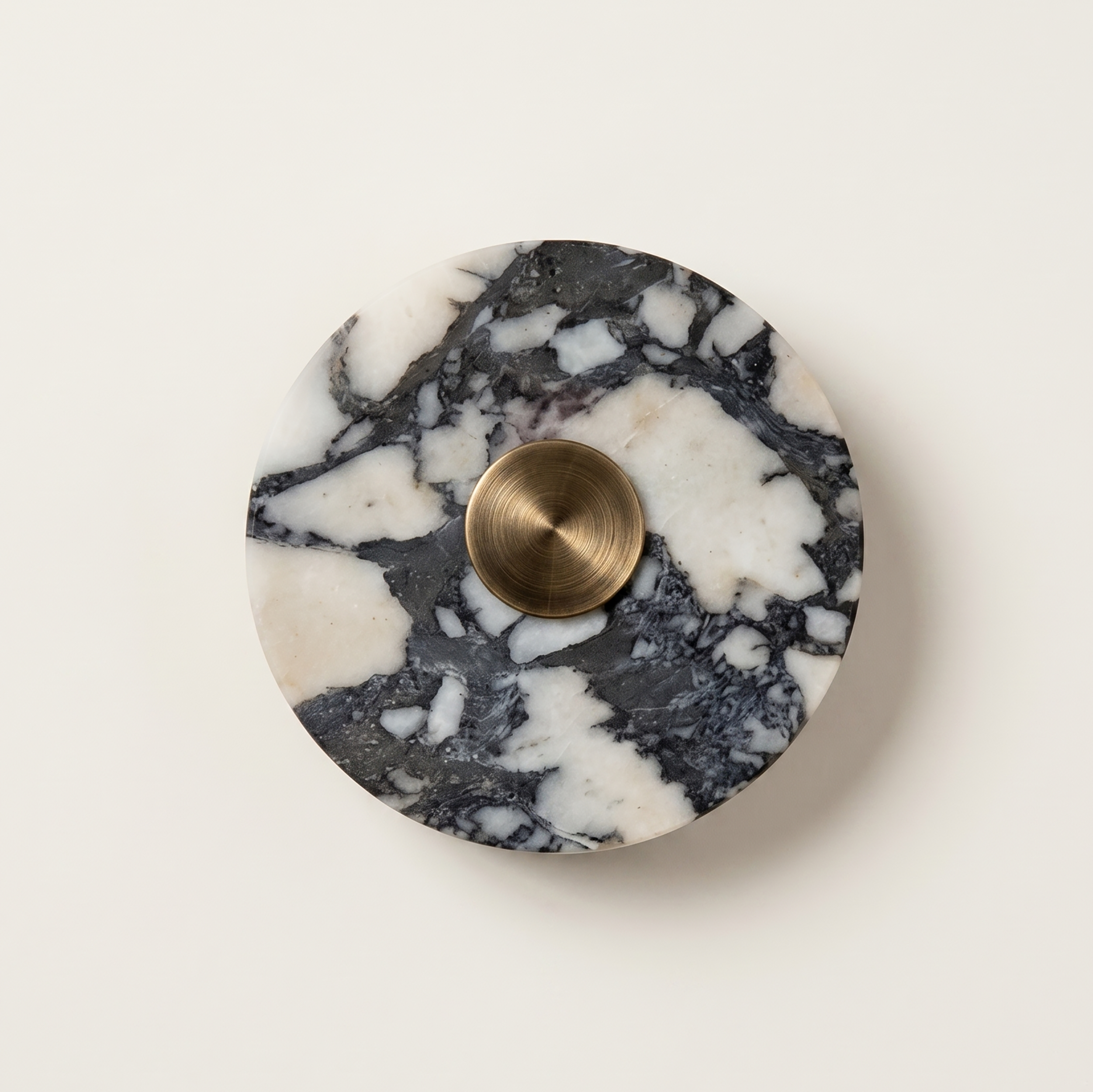 Brass Medallion - Calacatta Viola