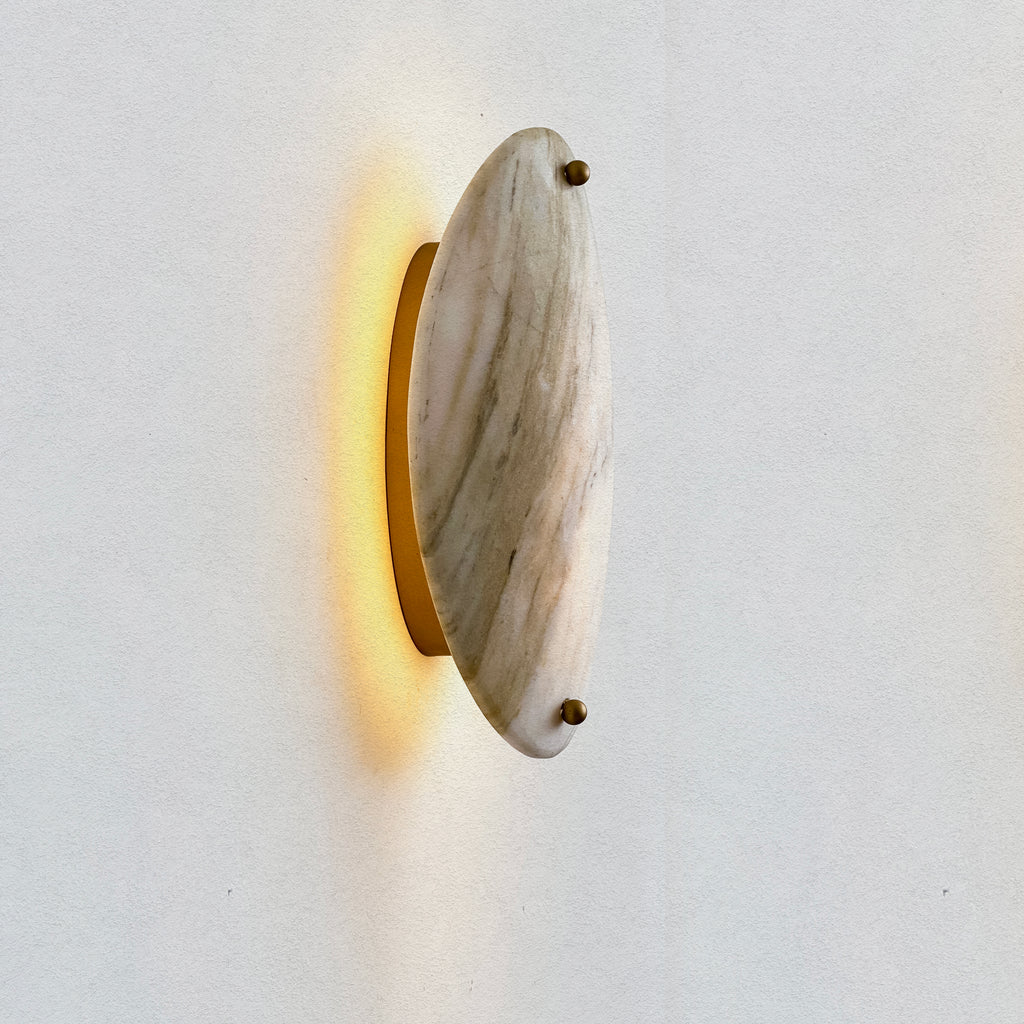 Halo Oval Calacatta Gold