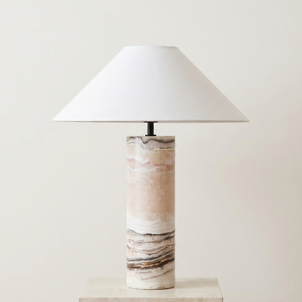 Traonyx Column Lamp