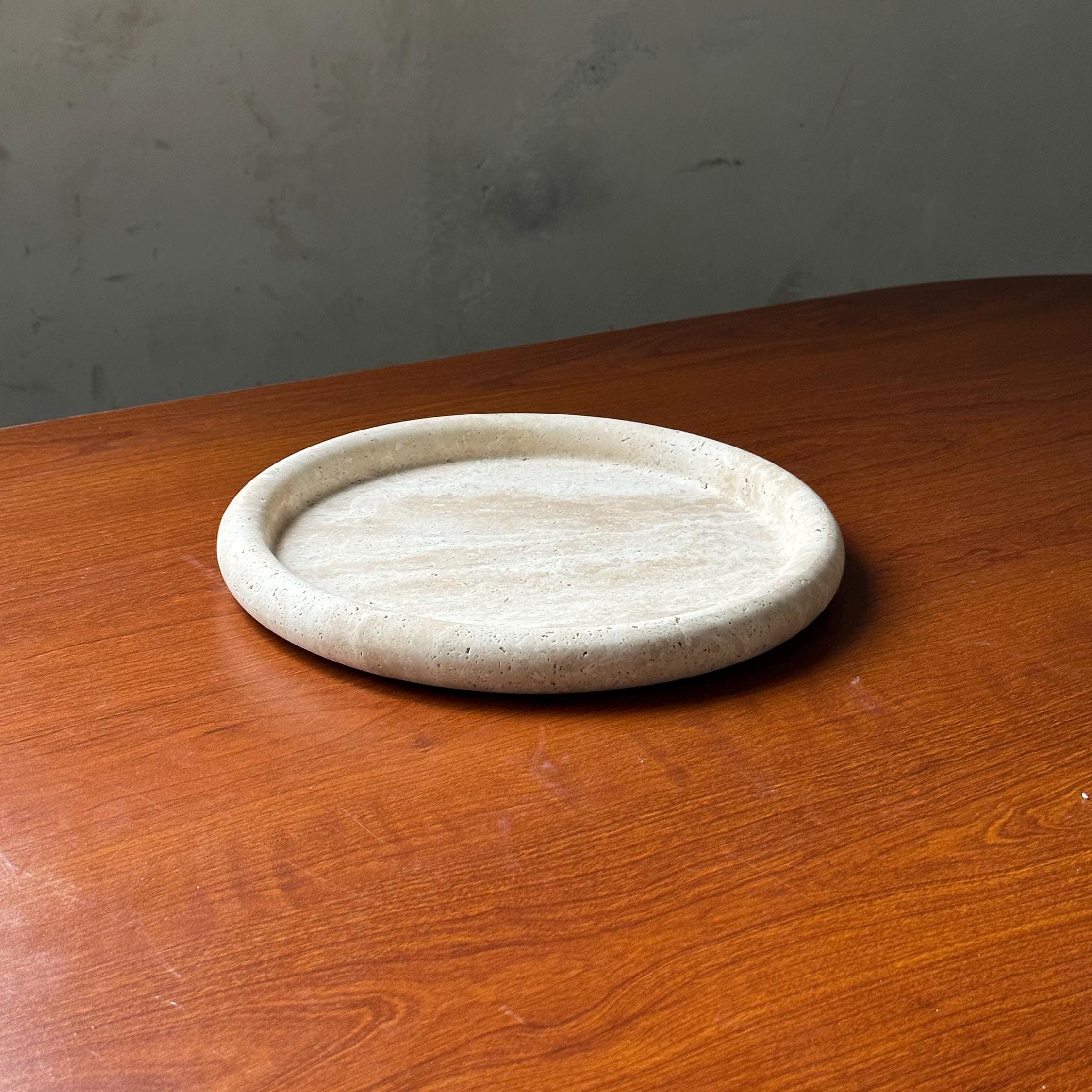 Atoll Round Tray - Natural Travertine