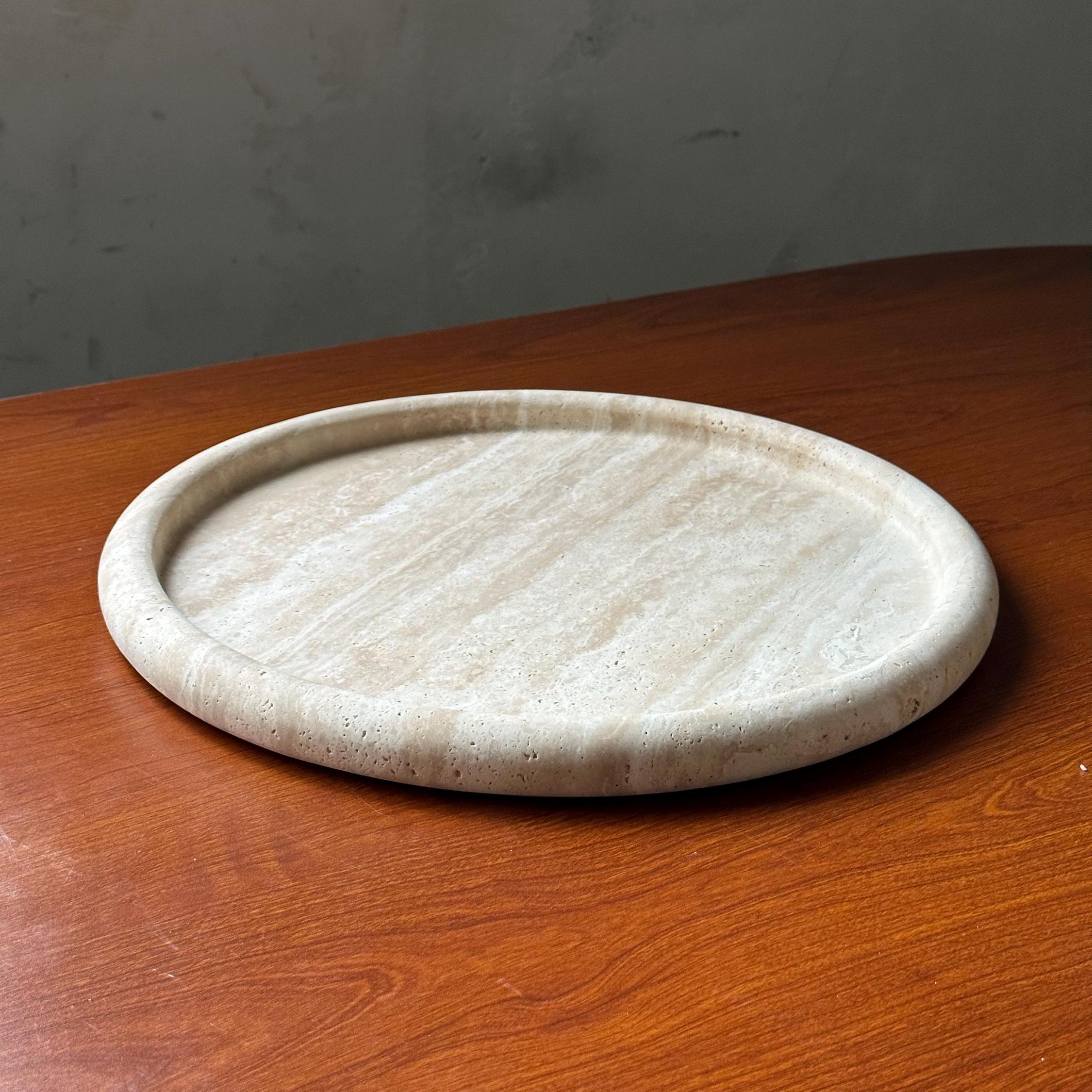 Atoll Round Tray - Natural Travertine