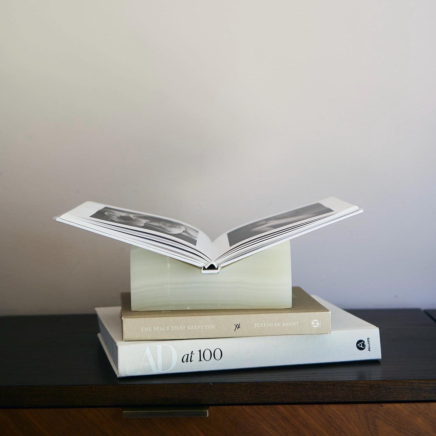 The V Book Stand - Jade Onyx