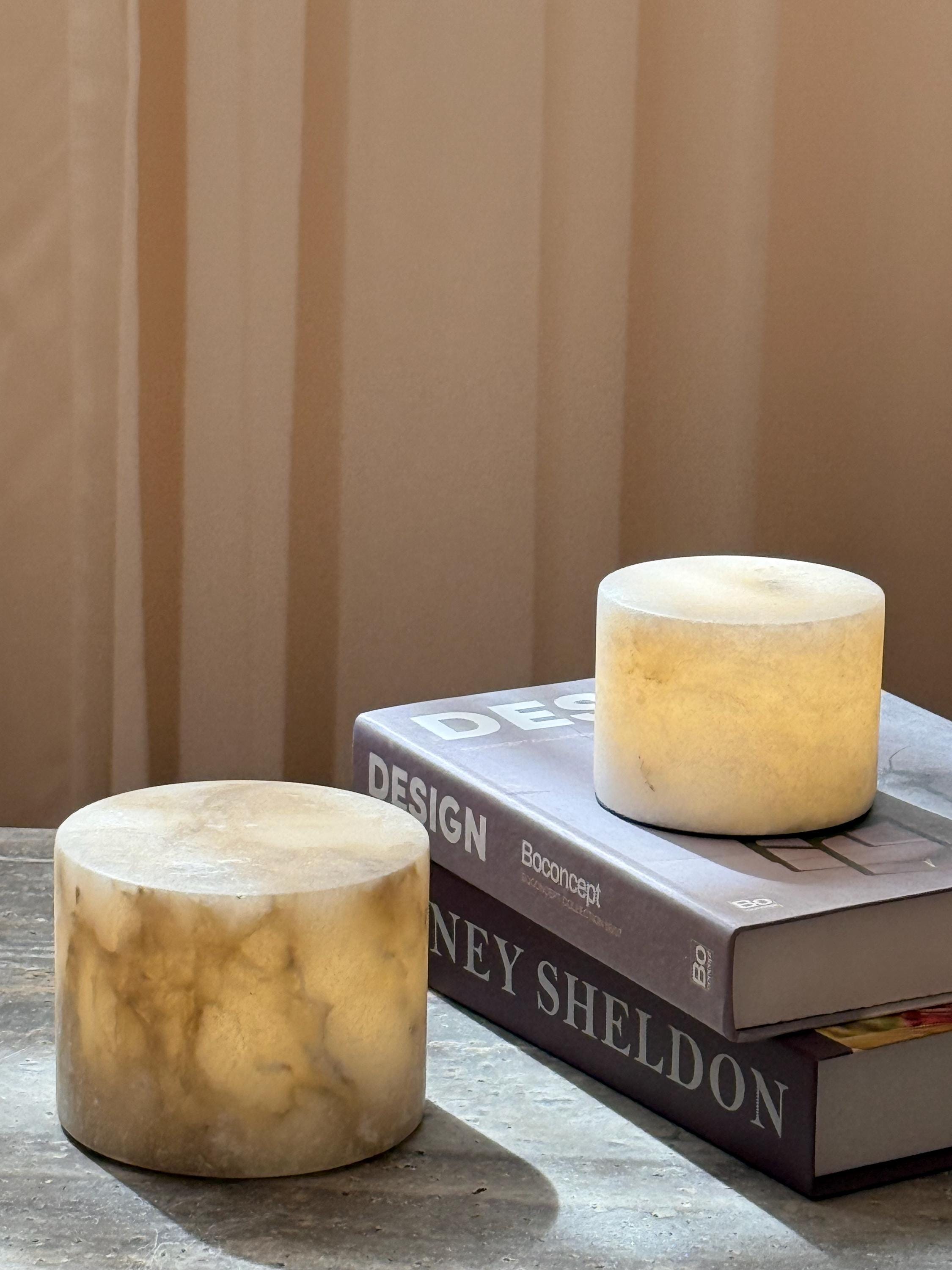 Portable Alabaster Lamp - Cordless Natural Glow