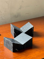 The V Bookstand - Nero lack