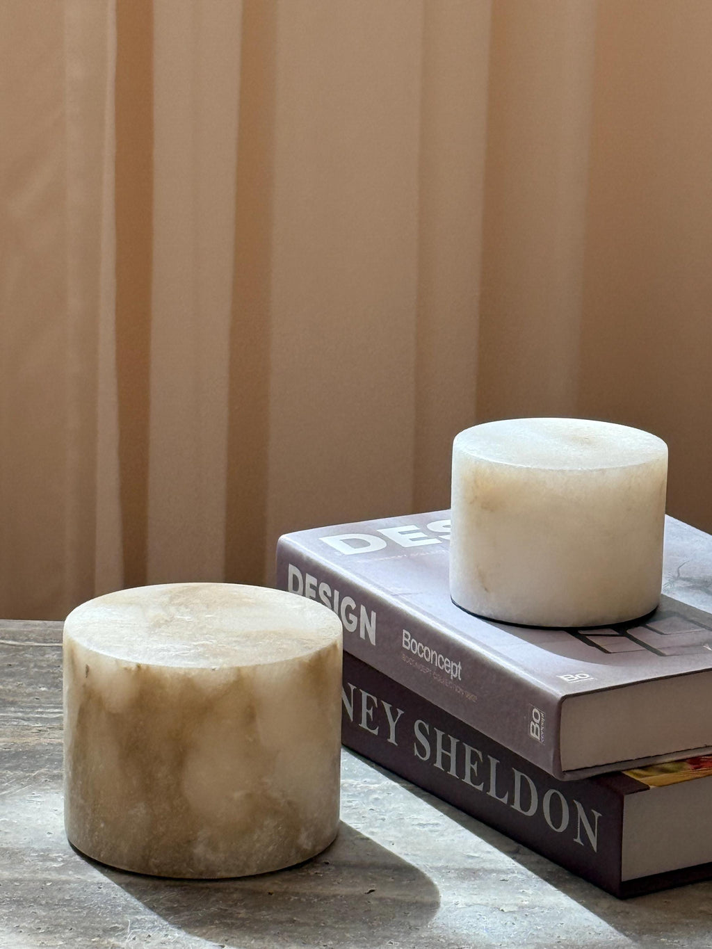 Portable Alabaster Lamp - Cordless Natural Glow