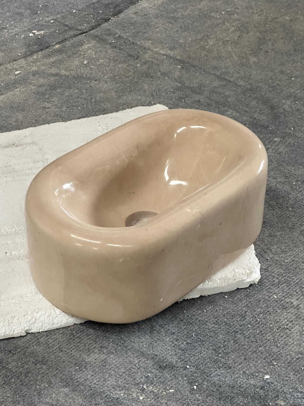 Modern Crema Marfil Round Edge Marble Sink, thick edge sink, Luxury Bathroom Vanity, Countertop Sink， Small Hand Basin