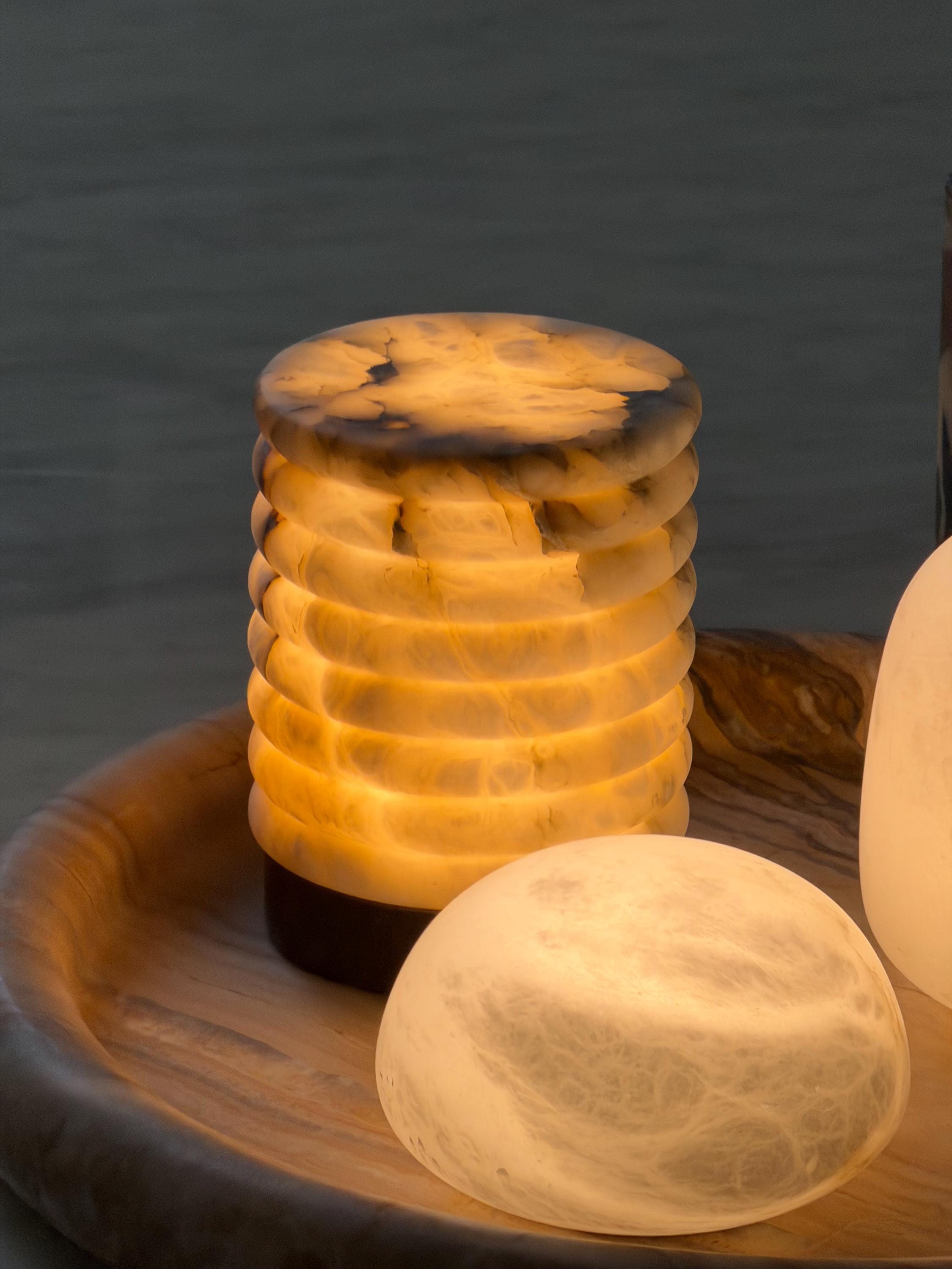 Portable Alabaster Lamp – Cordless Night Light 10.5cm