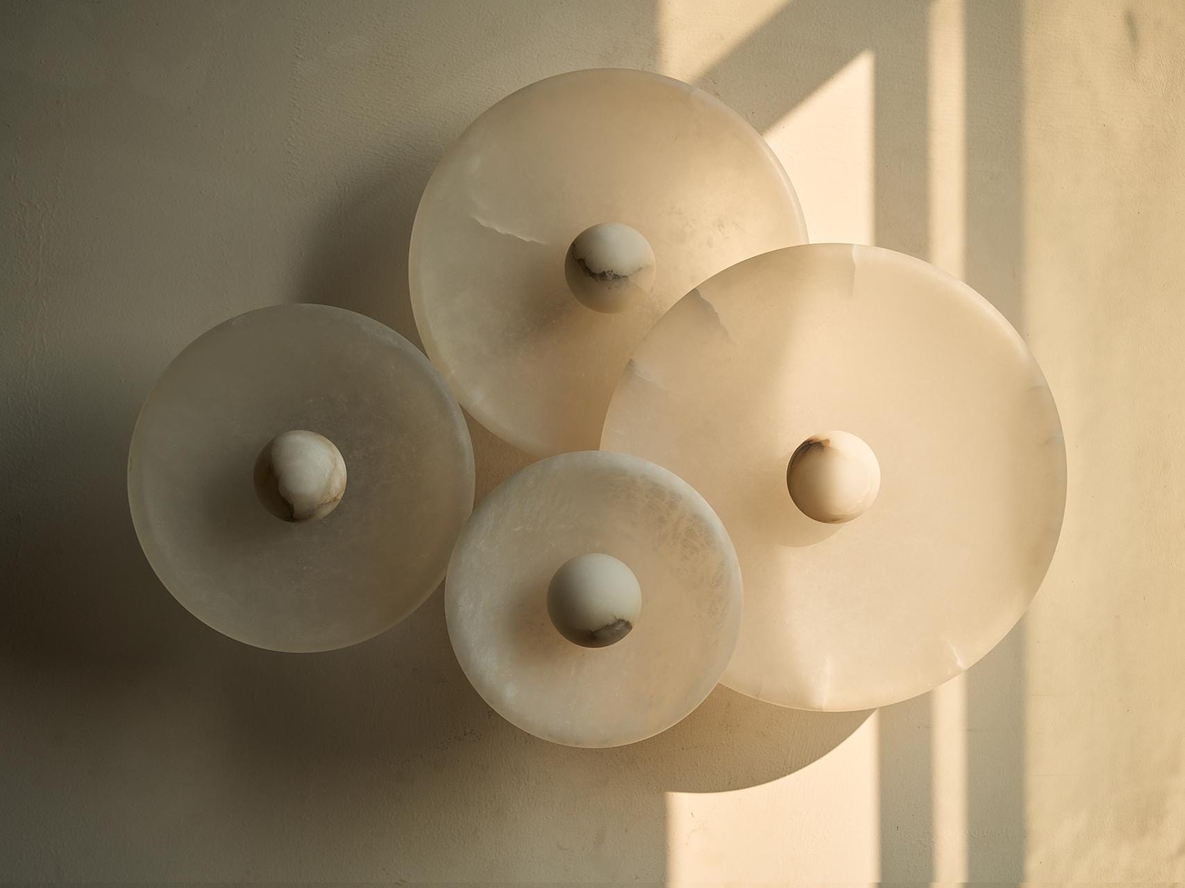 Aureole Cluster Sconce - Alabaster